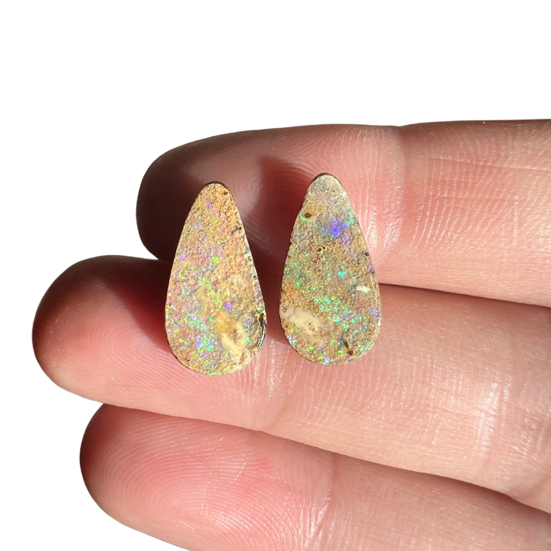 6.55 Ct teardrop boulder opal pair