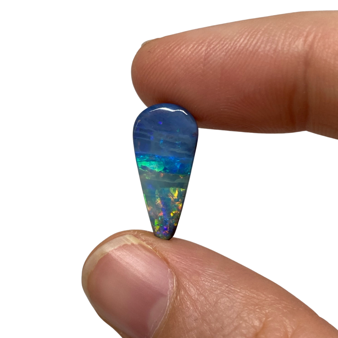4.06 Ct small teardrop boulder opal