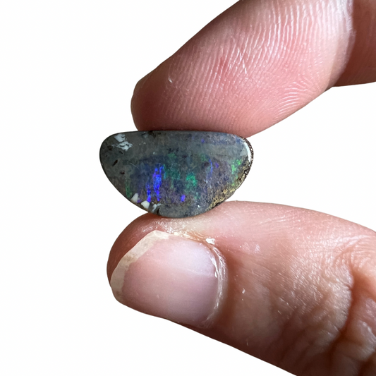 5.04 Ct small boulder opal