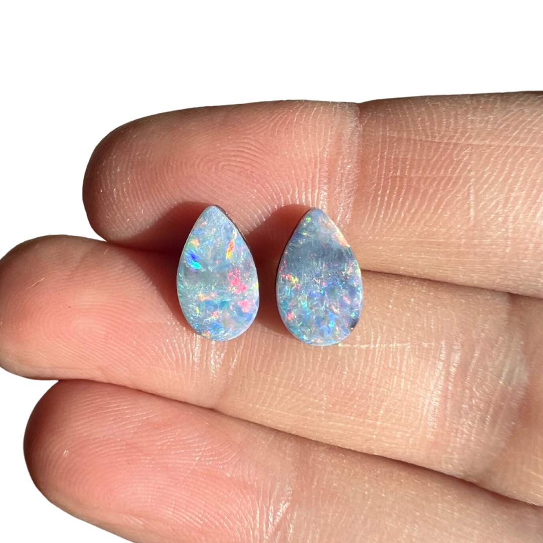 3.00 Ct small boulder opal pair