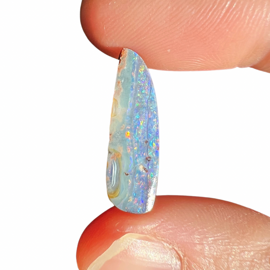 3.85 Ct free-form boulder opal