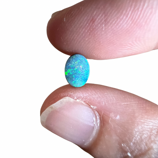 3.00 Ct extra small boulder opal