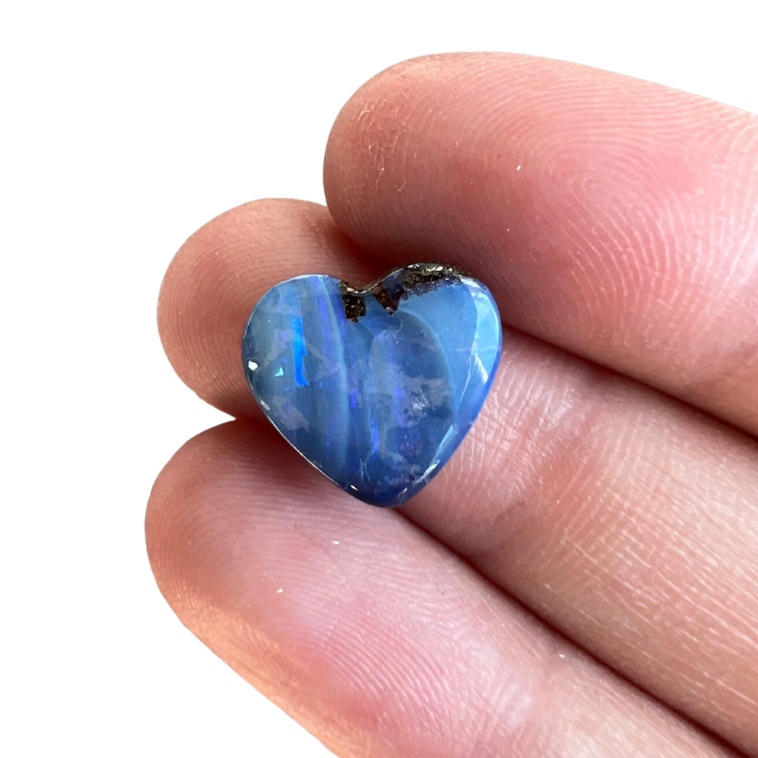 4.28 Ct blue heart boulder opal