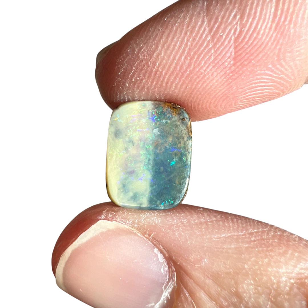 6.75 Ct small boulder opal pair