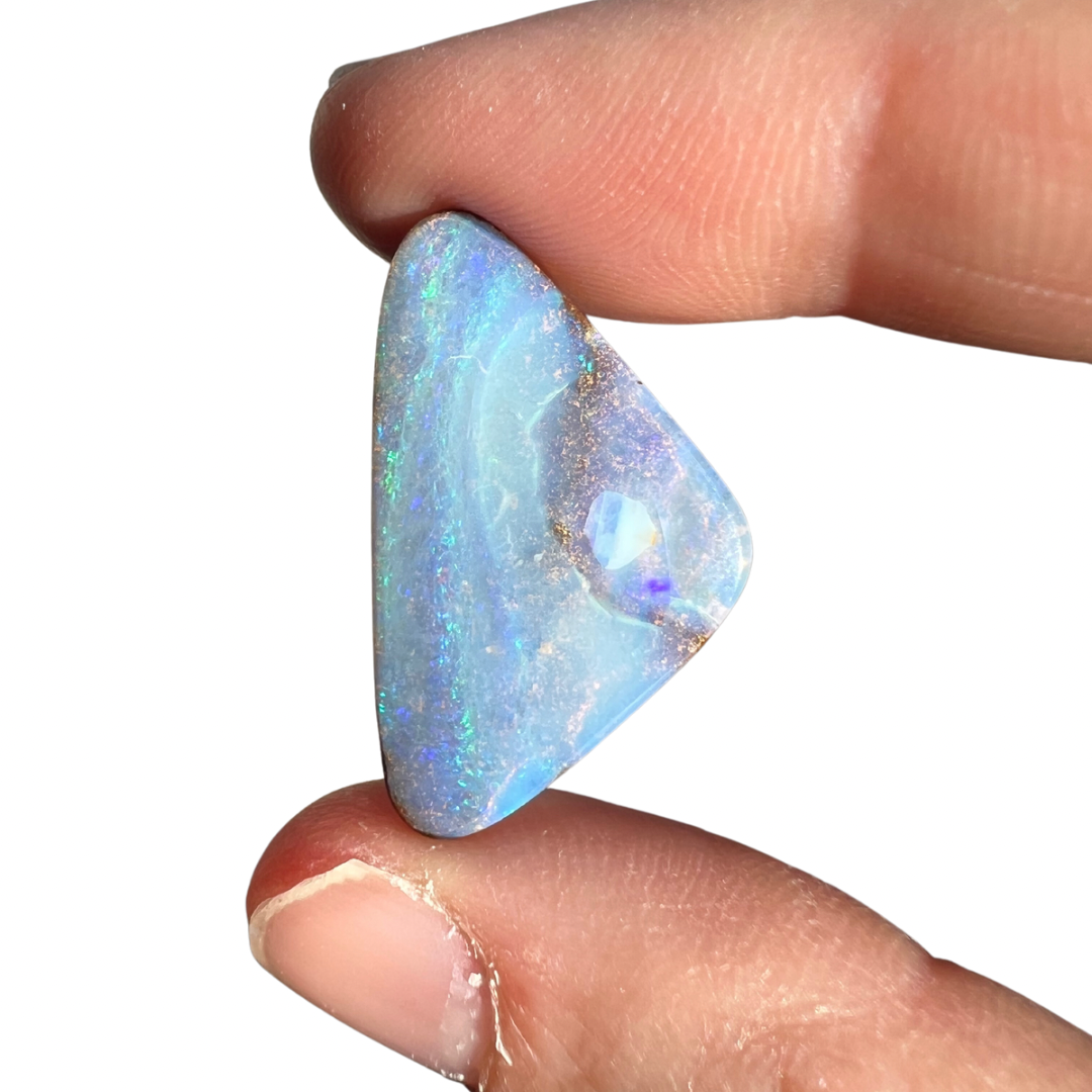 14.04 Ct large triangle boulder opal